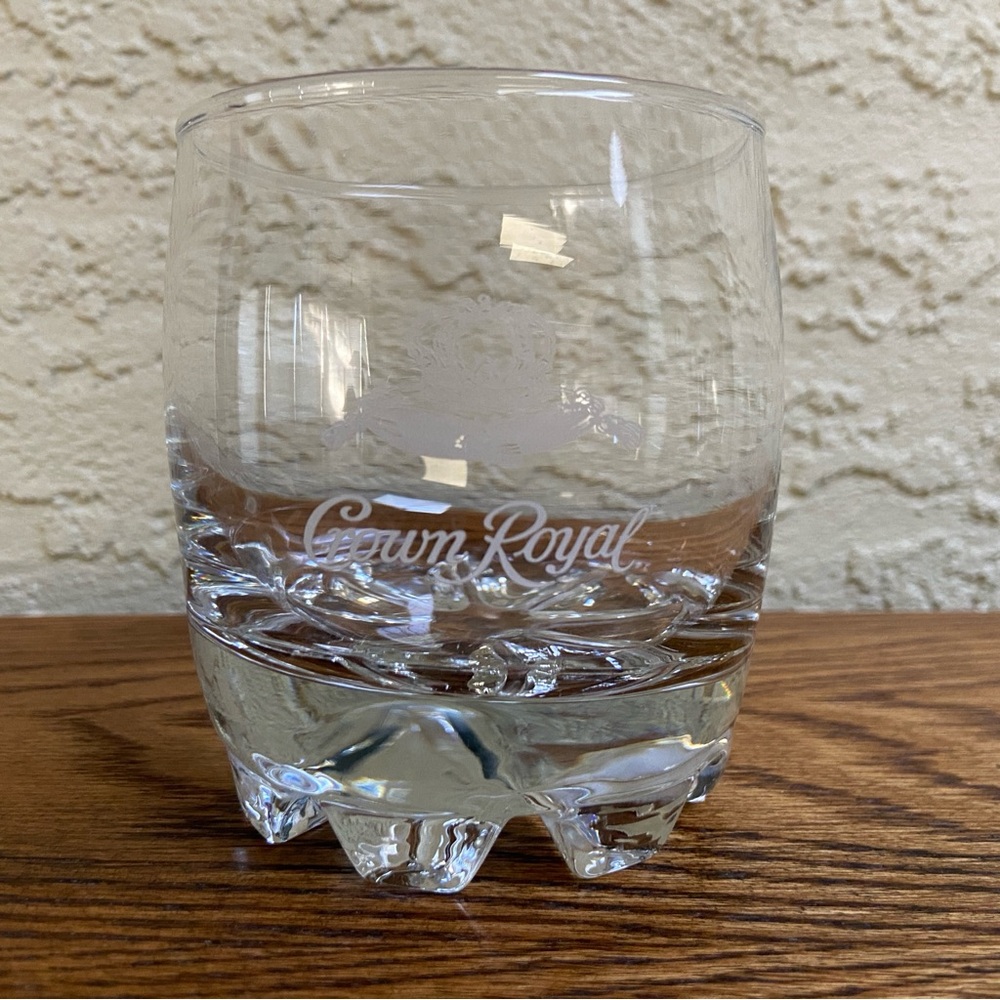 Crown Royal Whiskey Rocks Lowball Starburst Glass White Satin Cursive Logo